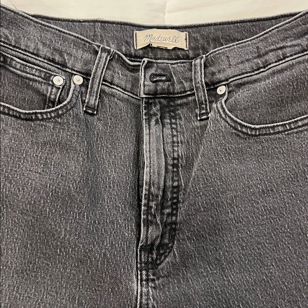 Madewell Gray Perfect Vintage Straight Jean - Picture 2 of 5